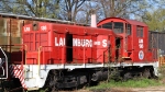 LRS 136 wastes away with other locos